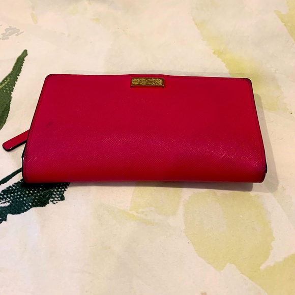 Kate Spade pink wallet - Picture 1 of 5